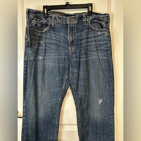 Silver Jeans Co Gordie Men's 38x32 Loose Fit Straight Leg Blue Wash Distressed - Picture 2 of 13